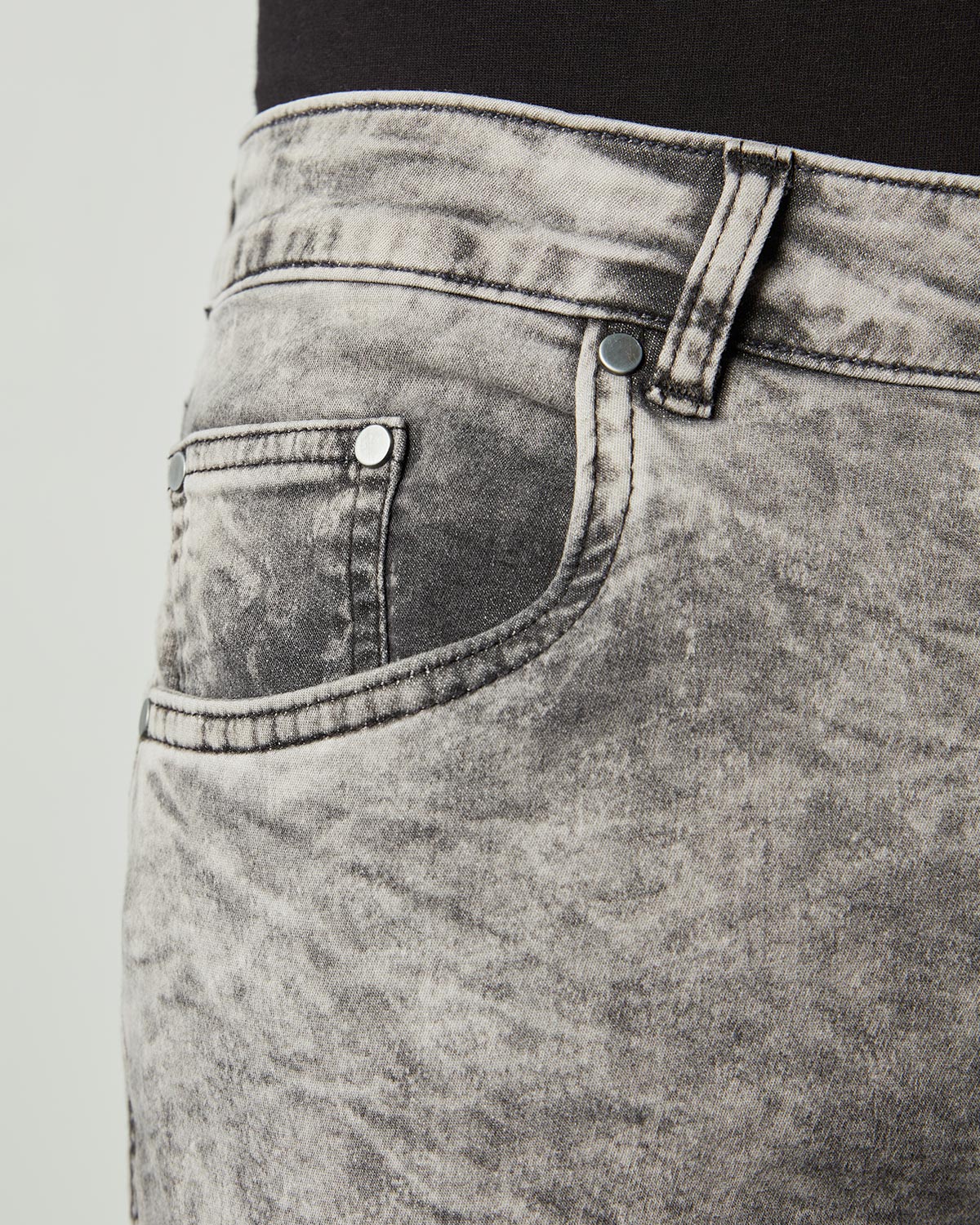 cityof_ - Cloud Wash Slim Jeans