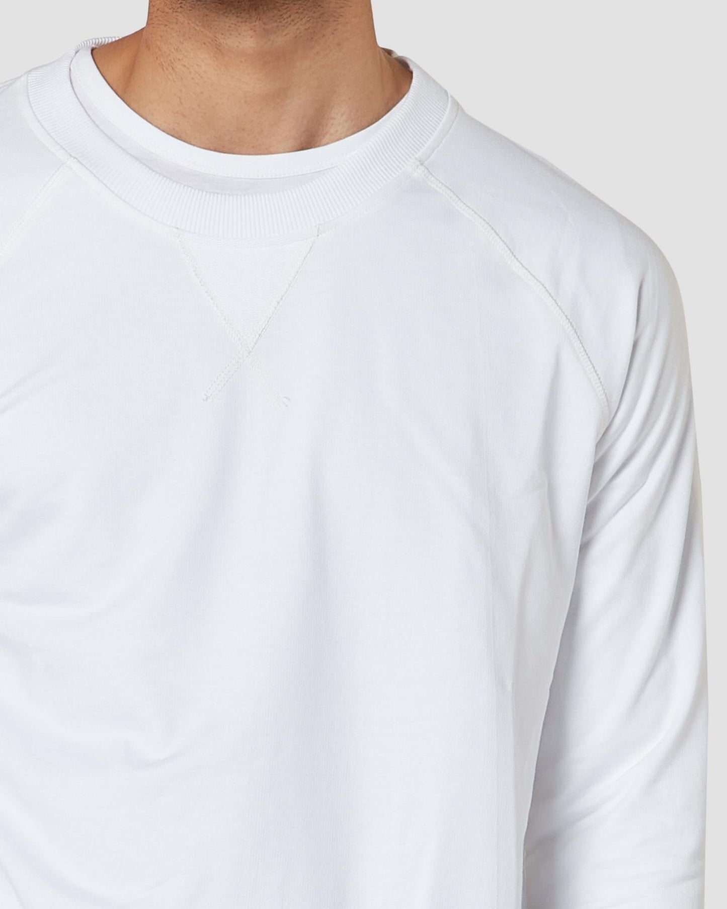 cityof_ - Luxe Classic Raglan Sweatshirt