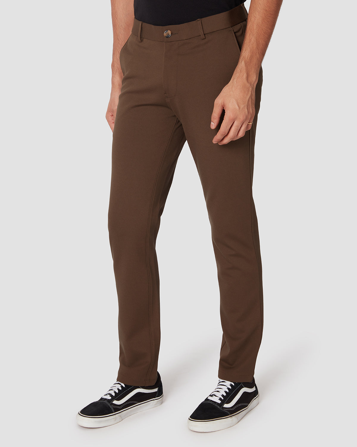 cityof_ - Dynamic 4-Way Stretch Knit Pants - Brown